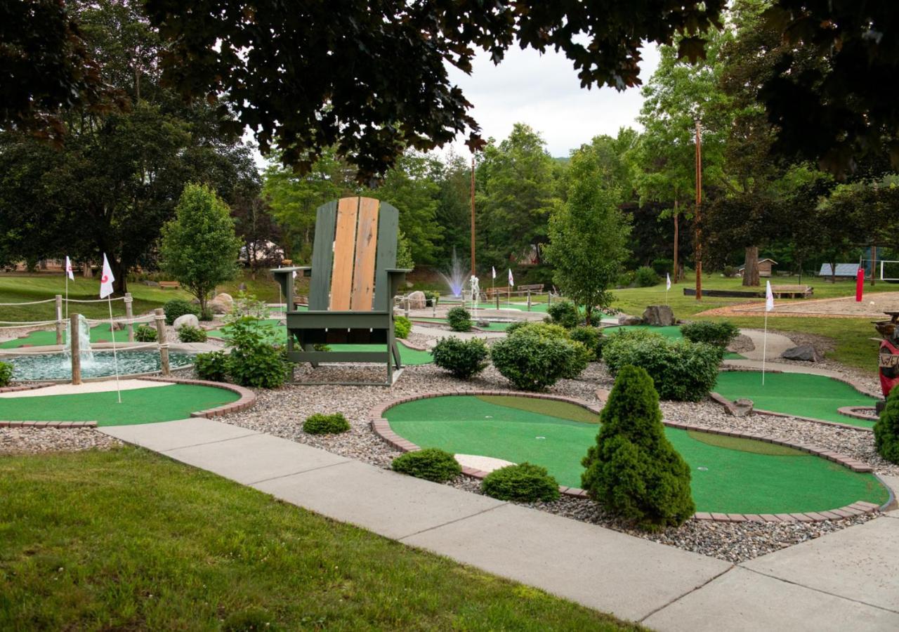 Lodge At Schroon Lake Exterior foto